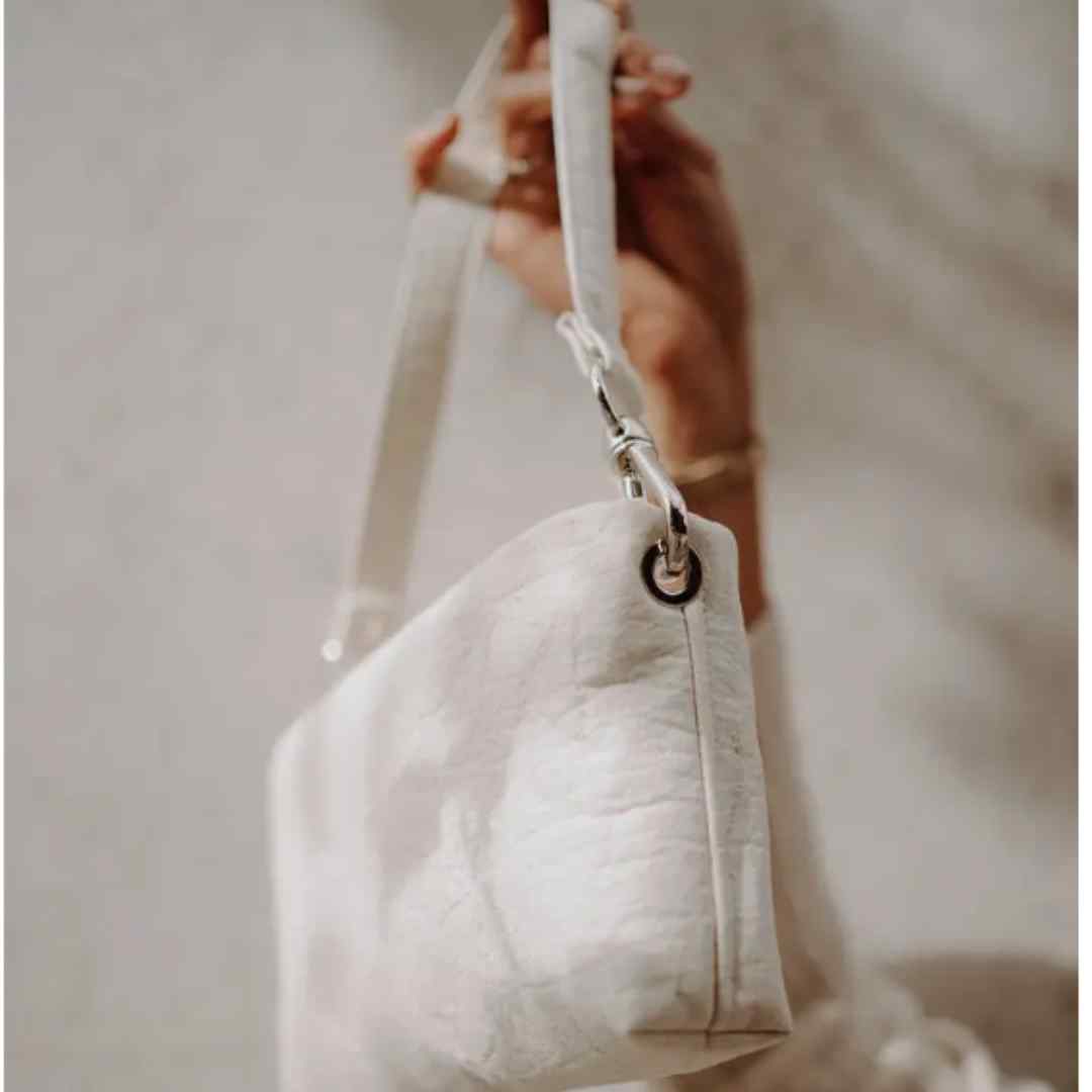 Pinatex vegan leather Georgia Bag in Pearl