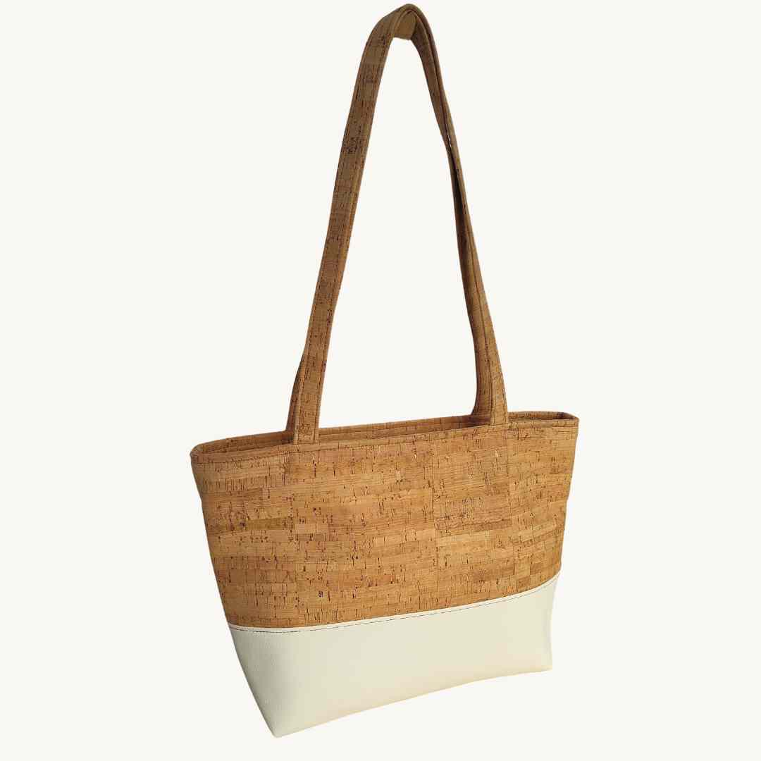 Be Basic Tote in cork leather natural