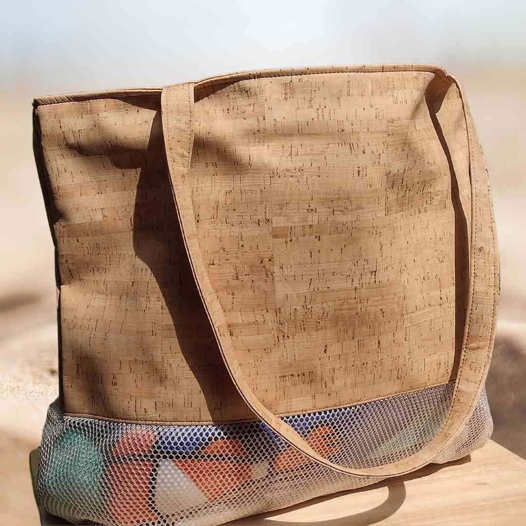 Sandless beach bag in vegan leather cork