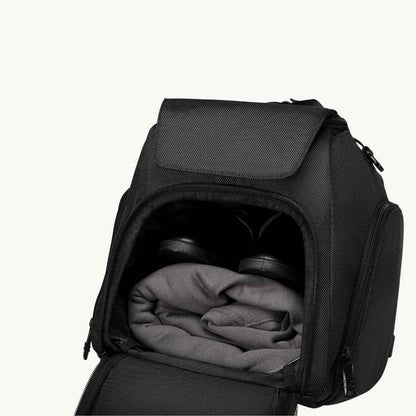 black vegan travel bag for work and weekends